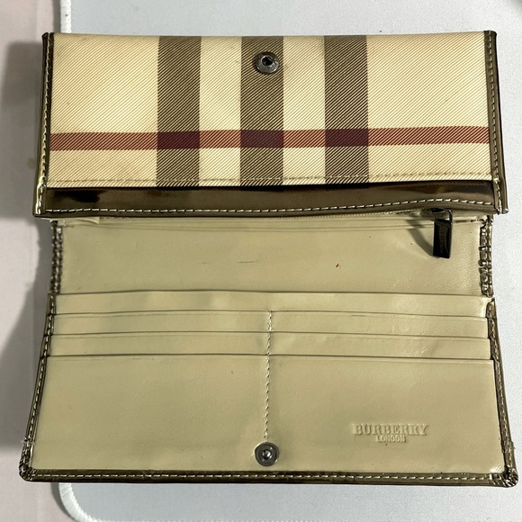 Burberry London long wallet - Picture 2 of 2